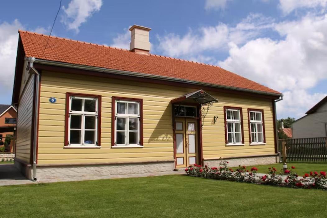 Allee Apartments Kuressaare Exterior photo