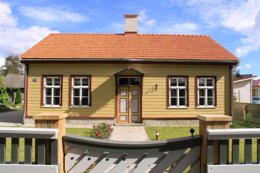 Allee Apartments Kuressaare Exterior photo